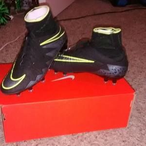 Meet your Posher, Christopher